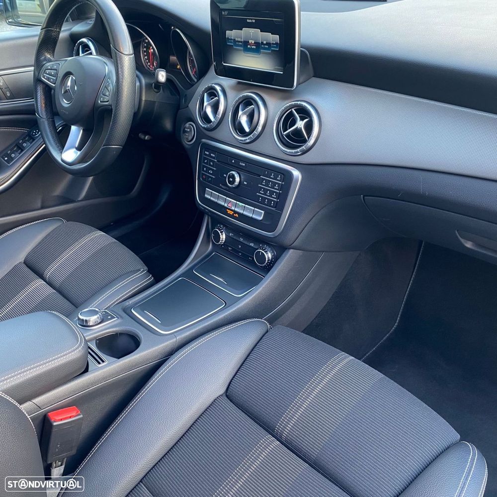 Mercedes-Benz CLA 180 d Shooting Brake Urban Aut. - 49