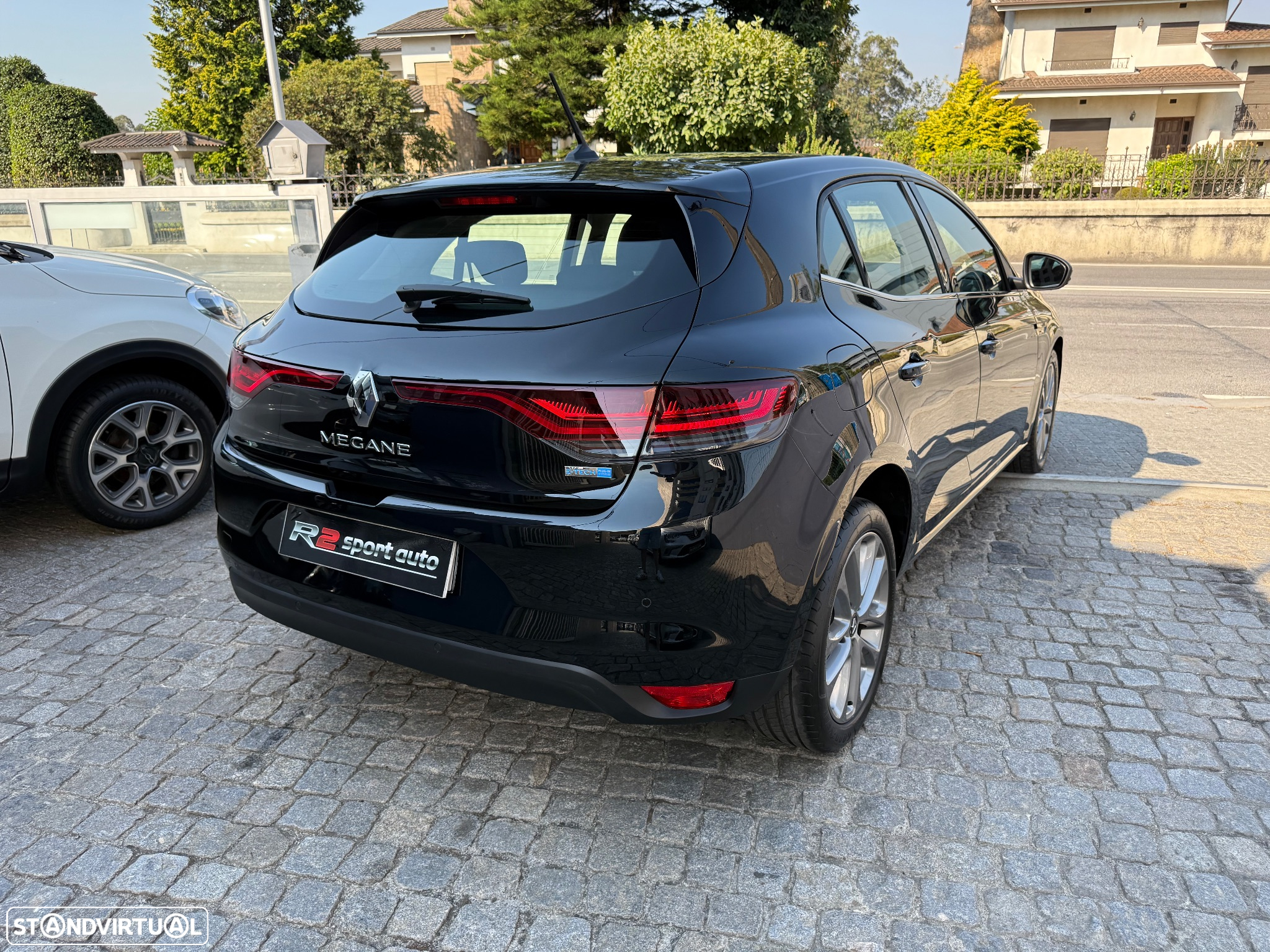 Renault Mégane 1.6 Plug-In Techno - 17