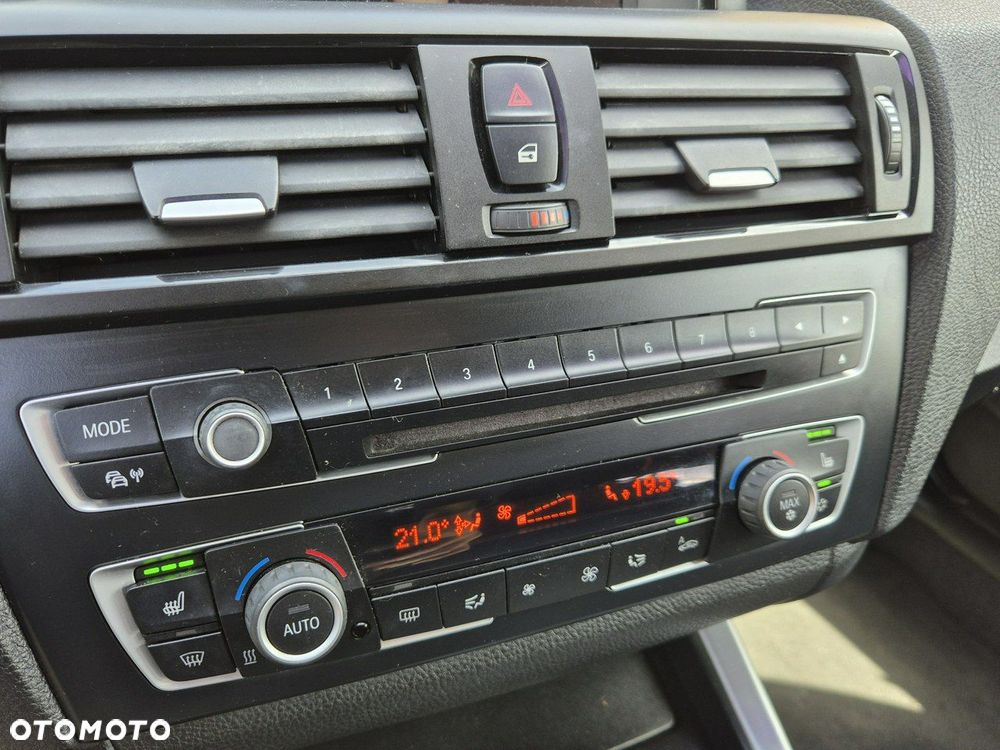BMW Seria 1 - 14