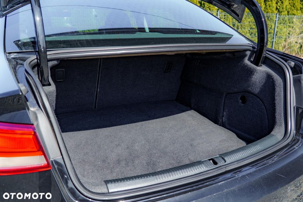Audi A3 Limousine - 37