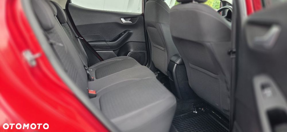 Ford Fiesta 1.1 S&S TITANIUM - 23