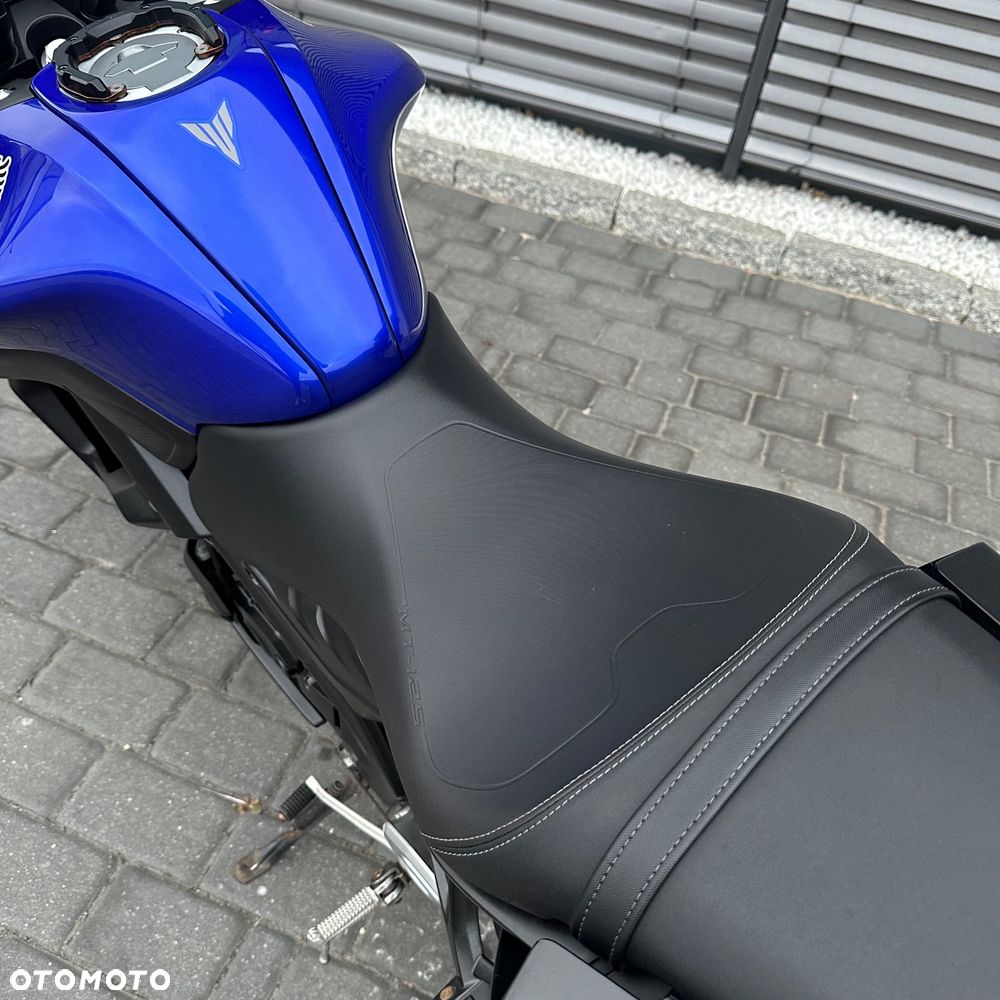 Yamaha MT - 11