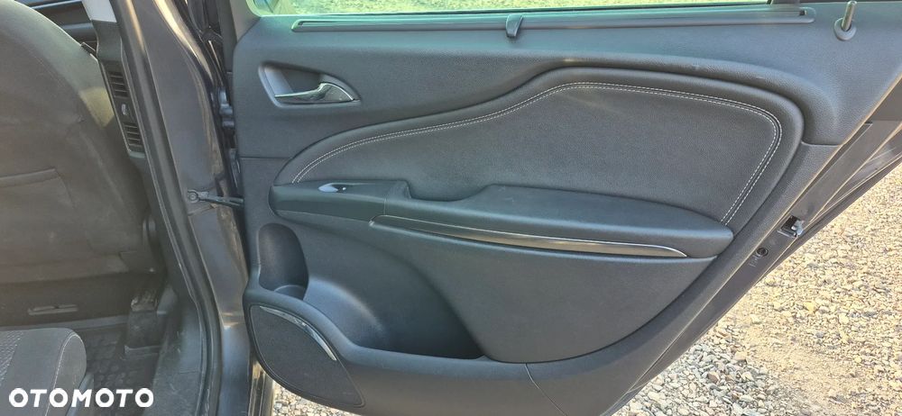 Opel Zafira Tourer 2.0 CDTI Automatik Innovation - 14