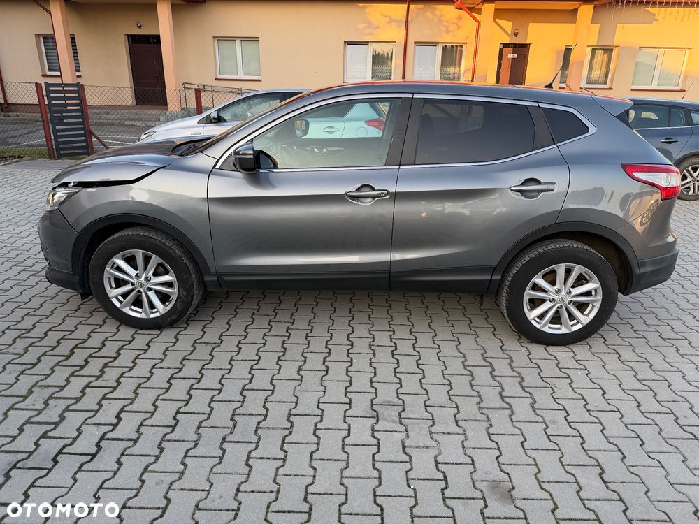 Nissan Qashqai 1.5 dCi TEKNA+ - 4