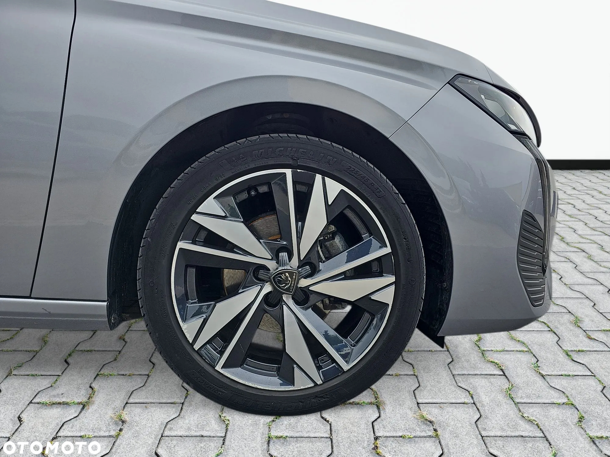 Peugeot 308 1.2 PureTech Allure S&S EAT8 - 9