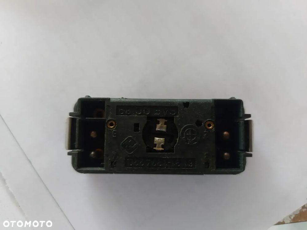 BMW E36 Przelacznik Swiatel Awaryjnych Slask Wysylka VAT - 2