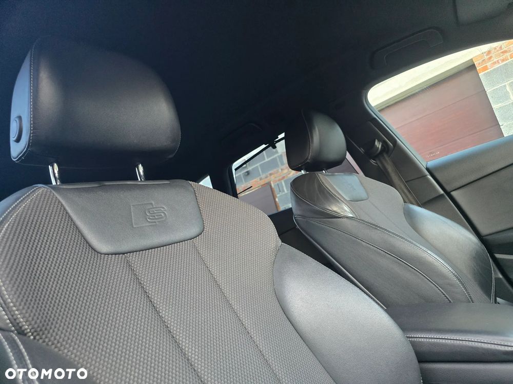 Audi A4 Avant 2.0 TDI DPF S line Sportpaket - 17