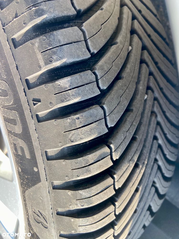 Fiat Tipo 1.3 MultiJet 16v Sport - 33