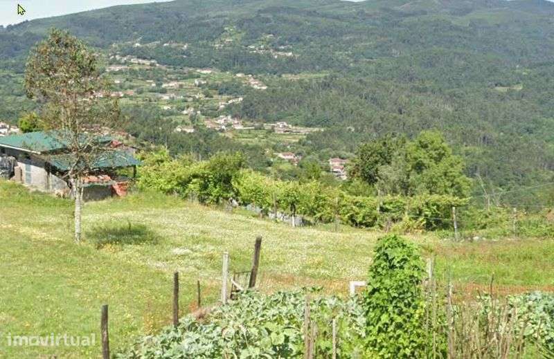 Venda de Terreno com 2.200m2 - Grande imagem: 3/4