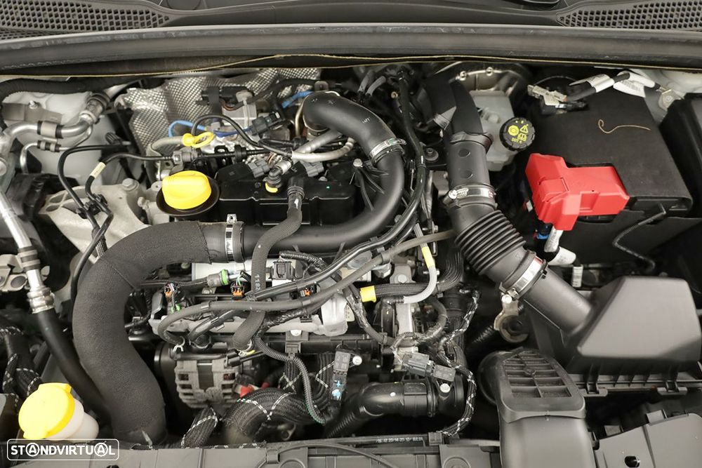 Renault Captur 1.0 TCe Techno Bi-Fuel - 27