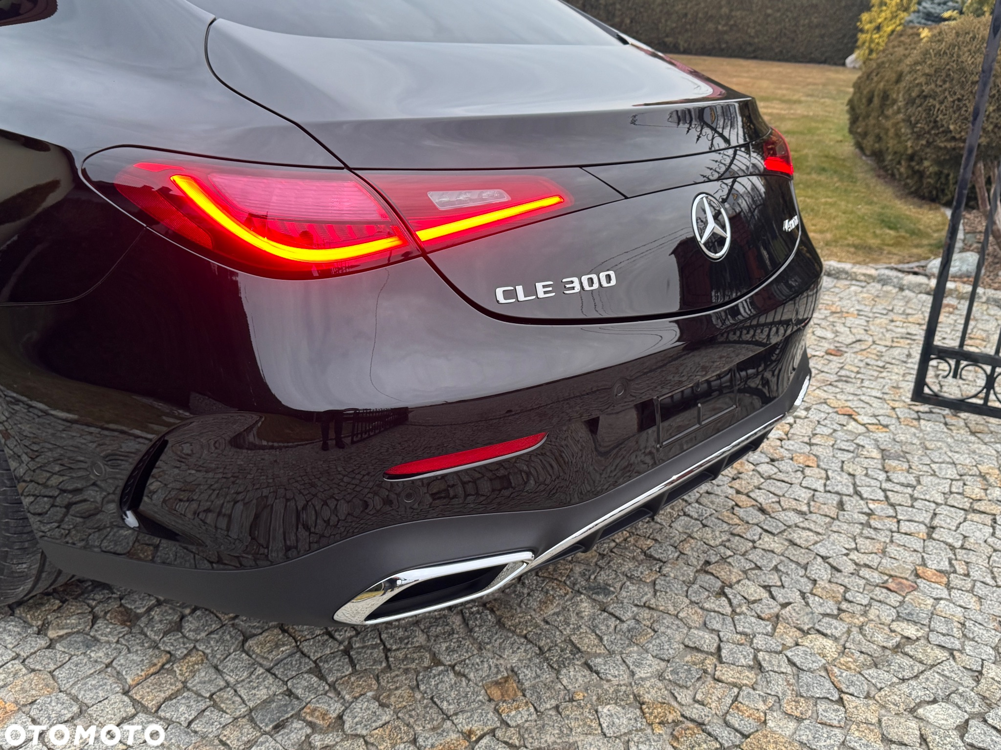 Mercedes-Benz CLE 300 4Matic Coupe 9G-TRONIC Edition AMG Line - 11