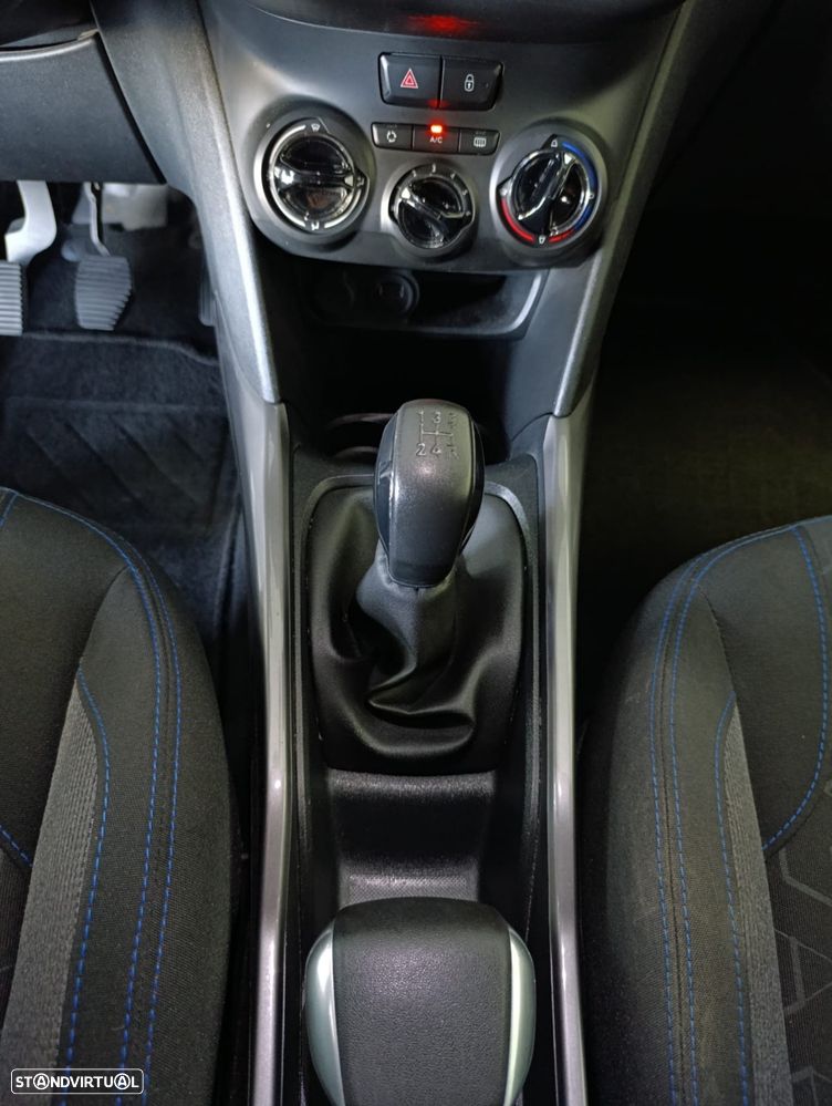 Peugeot 2008 1.2 PureTech Style - 7