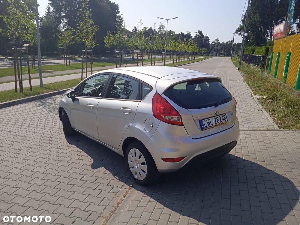 Ford Fiesta 1.25 Champions Edition - 14