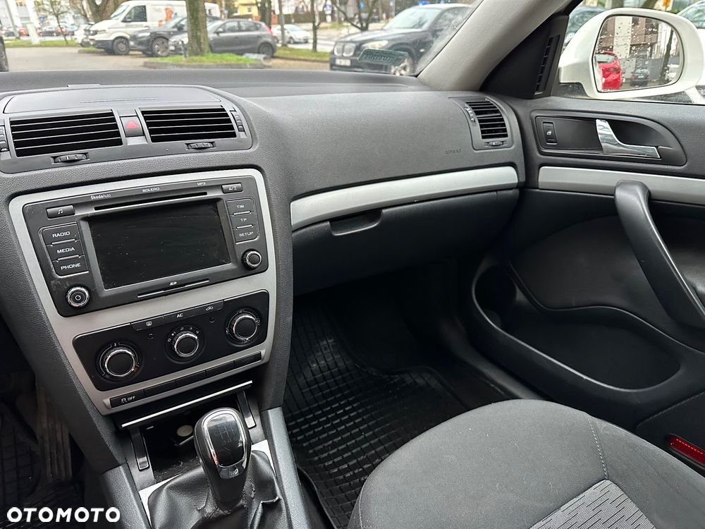 Skoda Octavia 2.0 TDI Ambiente - 3