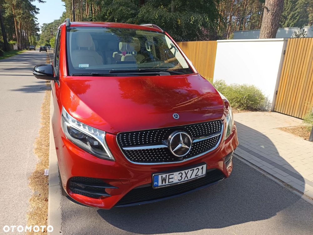 Mercedes-Benz Klasa V 300 d 4-Matic Exclusive 9G-Tronic (d³ugi) - 2