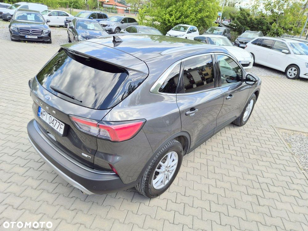 Ford Kuga - 8