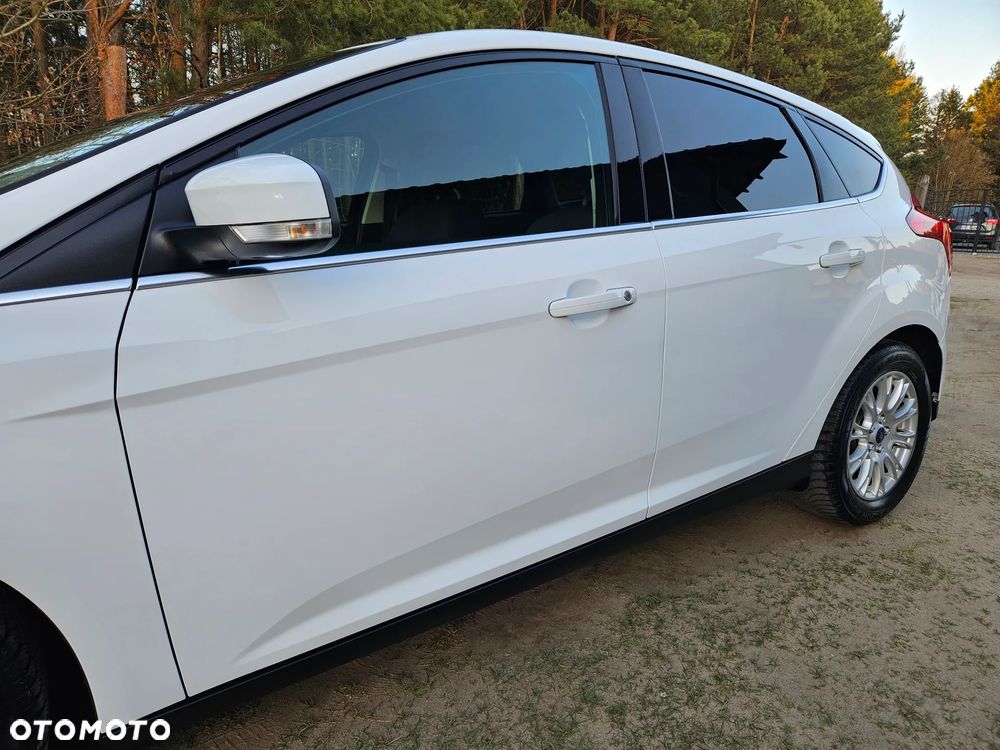 Ford Focus 1.6 Titanium - 12