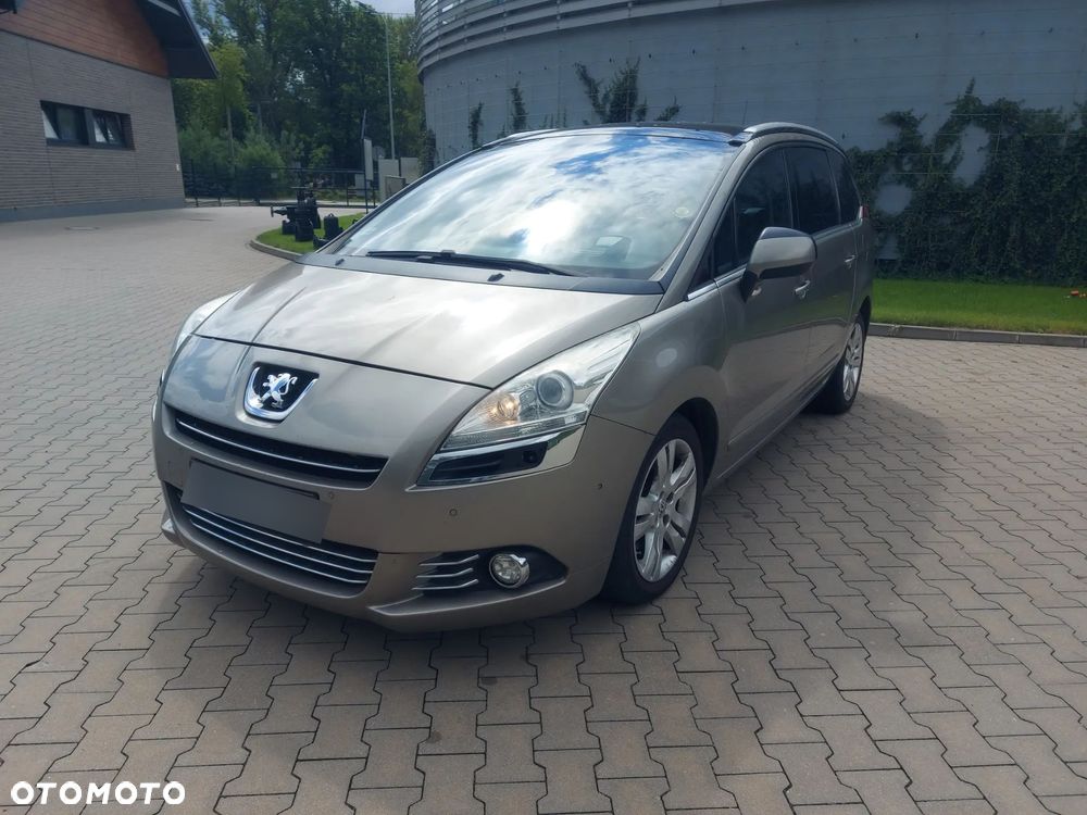 Peugeot 5008 HDI 160 Automatik Allure - 8