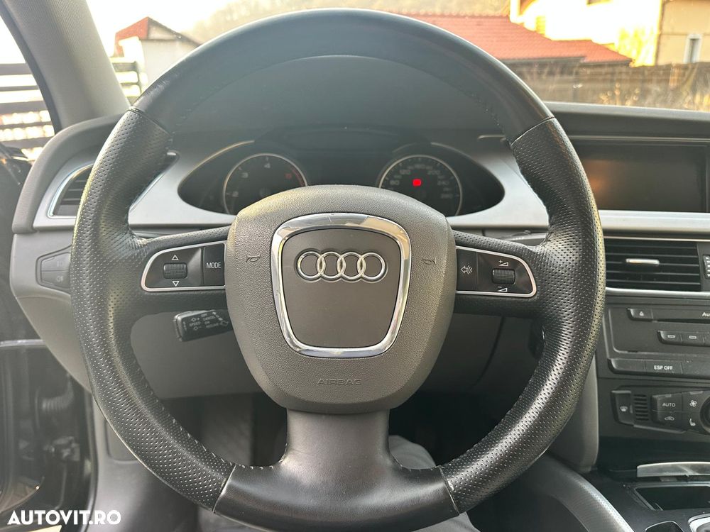 Audi A4 Avant 2.0 TDI DPF Ambiente - 4