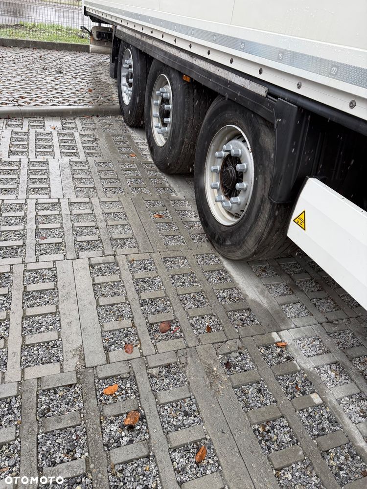 Krone izoterma  ROLETA dopellstock os podnoszona 3 szt - 9