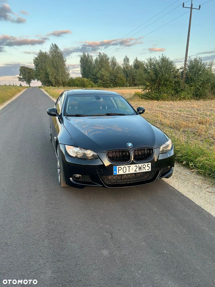 BMW Seria 3 335i xDrive Coupe - 13