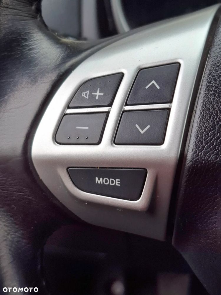 Mitsubishi ASX 1.6 ClearTec 2WD Diamant Edition+ - 20