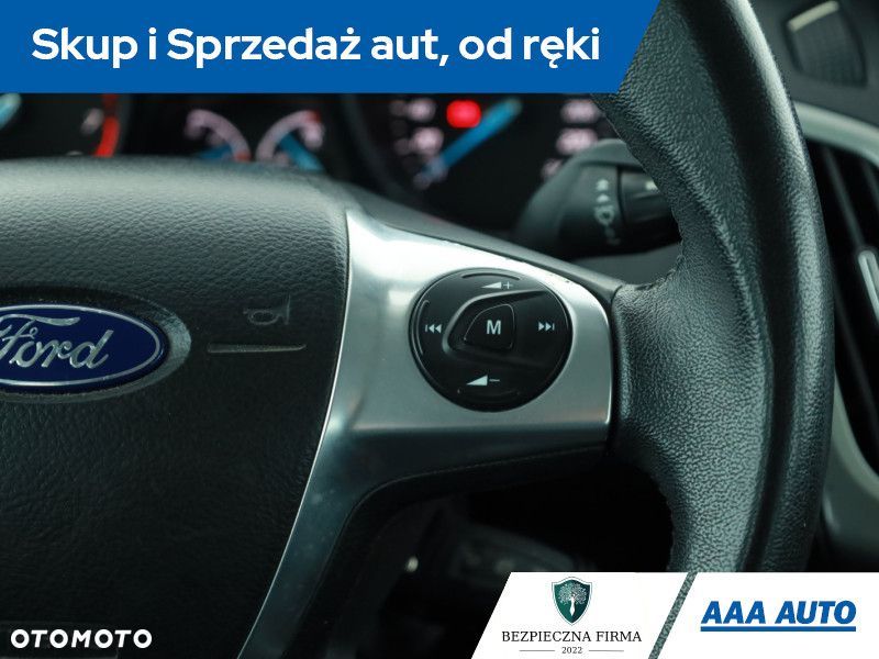 Ford Focus SW - 15