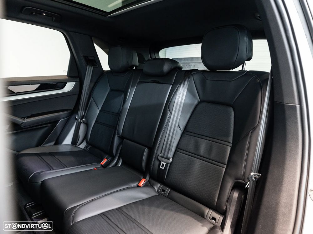 Porsche Cayenne E-Hybrid Tiptronic S - 36