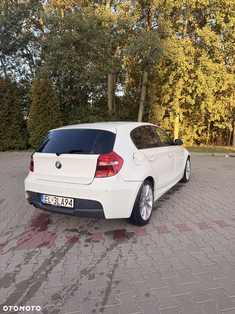 BMW E87 2009 photo 5
