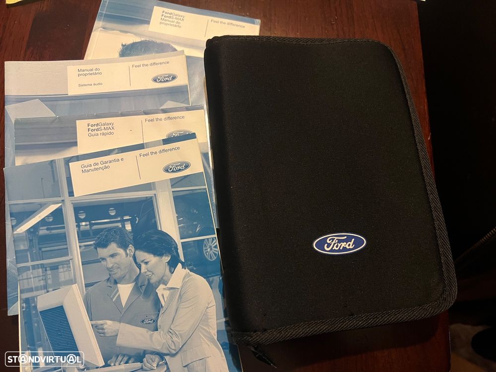 Ford S-Max 2.0 TDCi Titanium 7L - 41