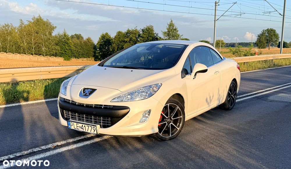 Peugeot 308 CC - 13