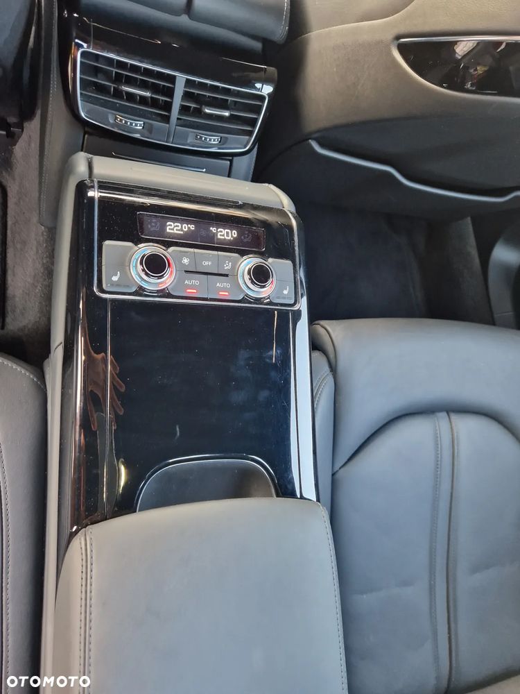 Audi A8 3.0 TDI clean diesel Quattro - 26