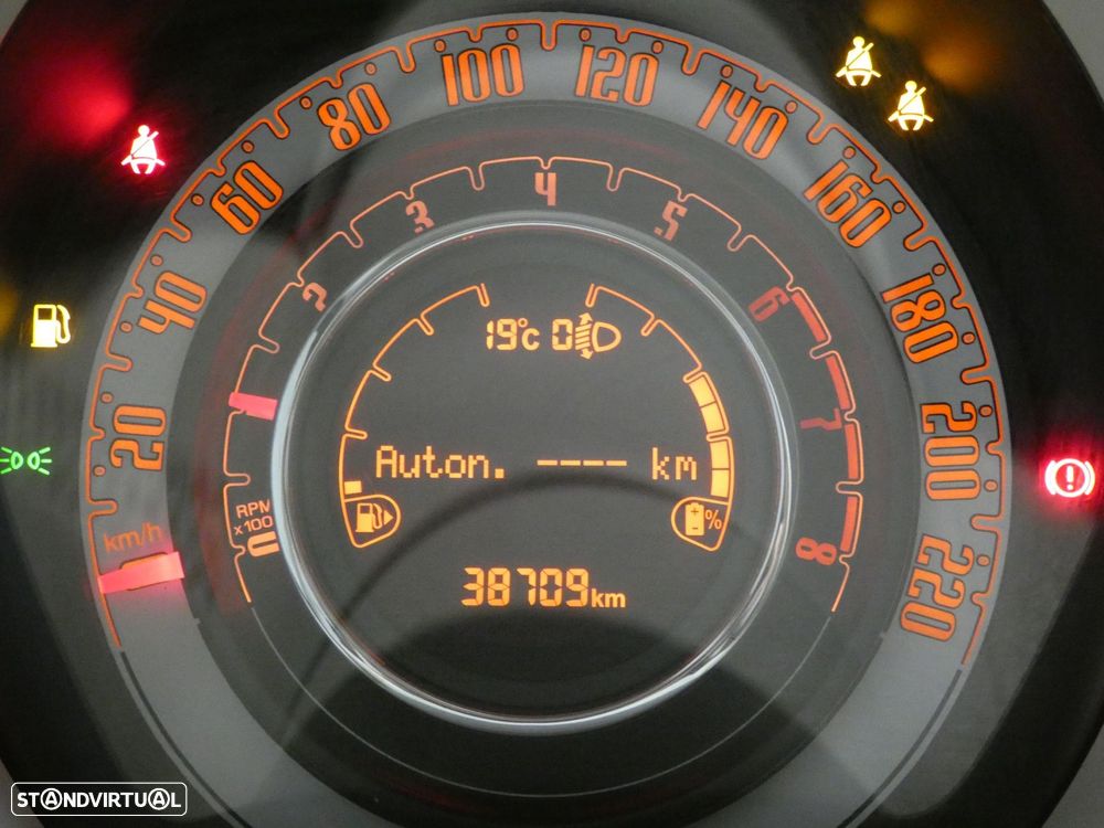 Fiat 500 1.0 Hybrid Club - 7