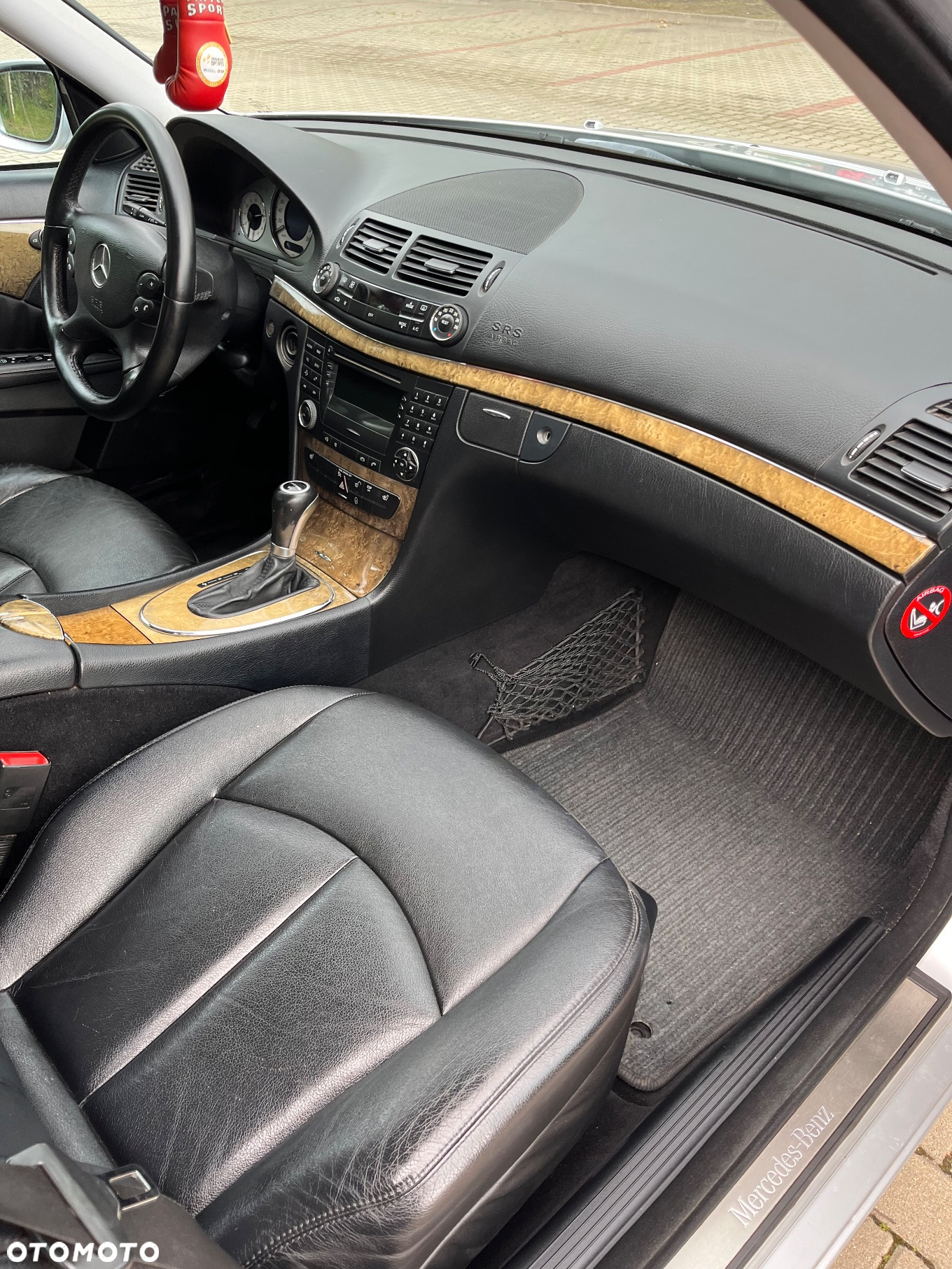 Mercedes-Benz Klasa E 320 CDI T Avantgarde - 12