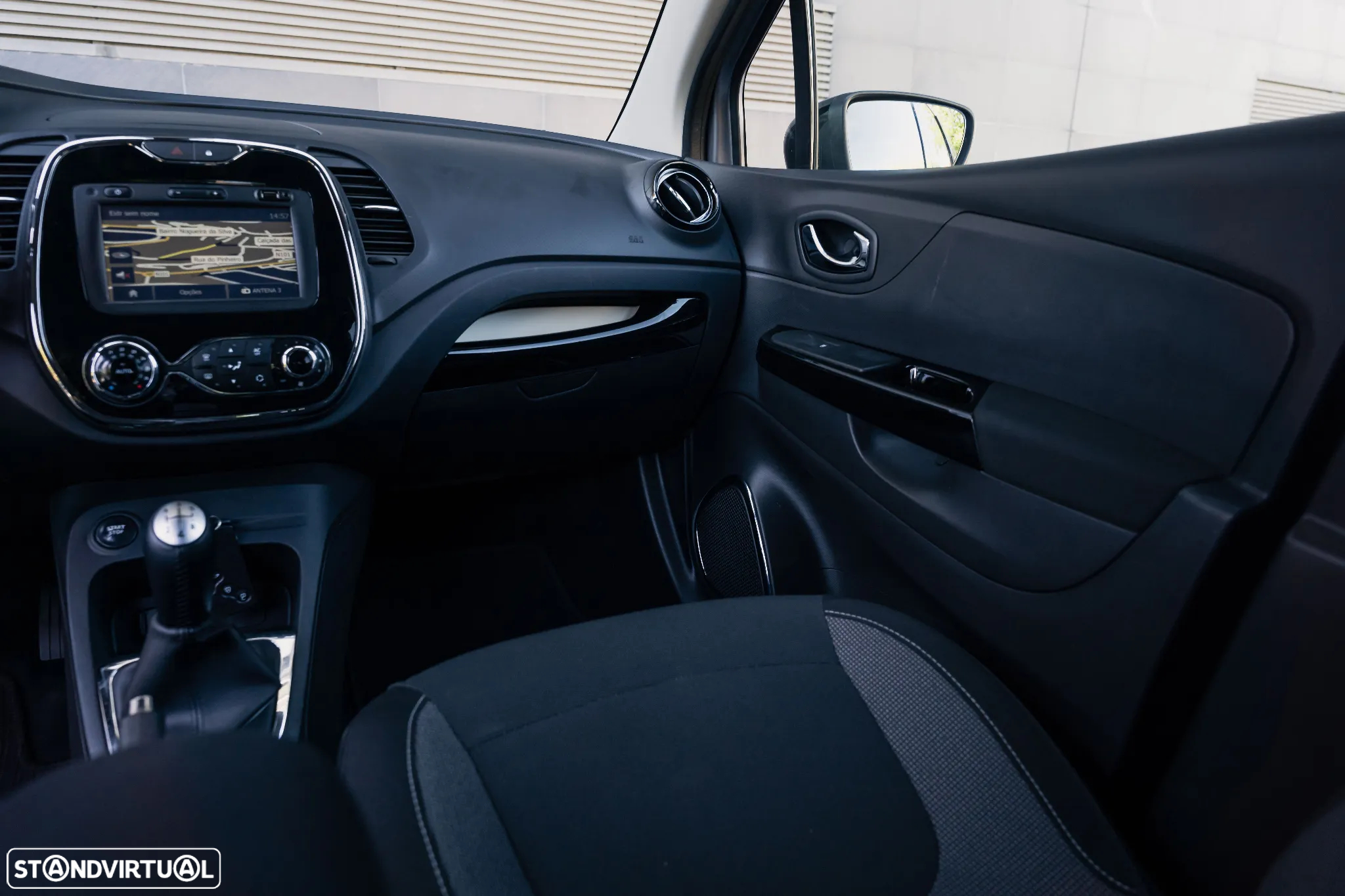 Renault Captur 0.9 TCE Exclusive - 10