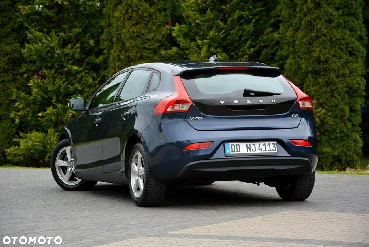 Volvo V40 - 15
