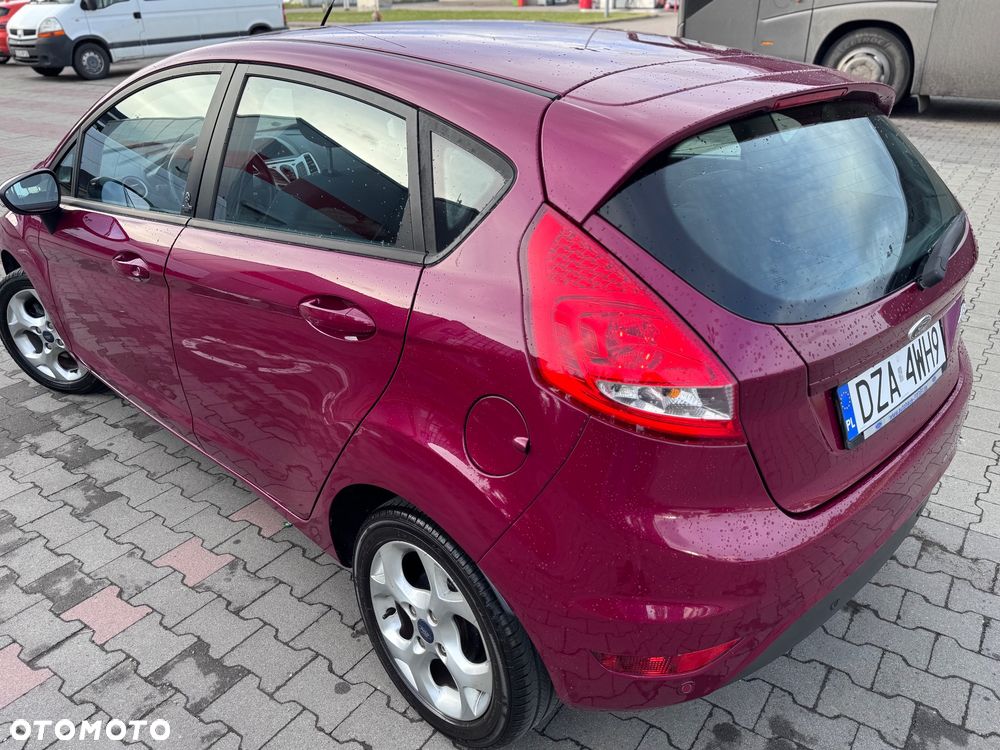 Ford Fiesta 1.25 Champions Edition - 3