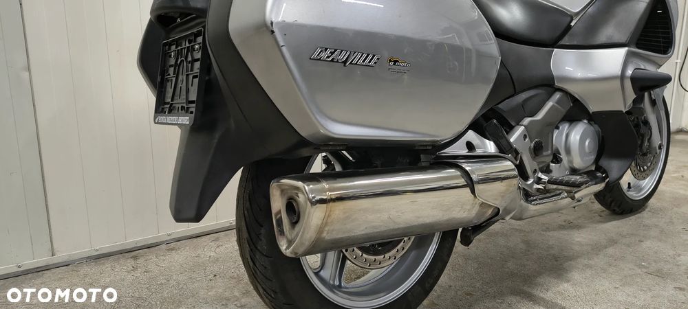 Honda Deauville - 4