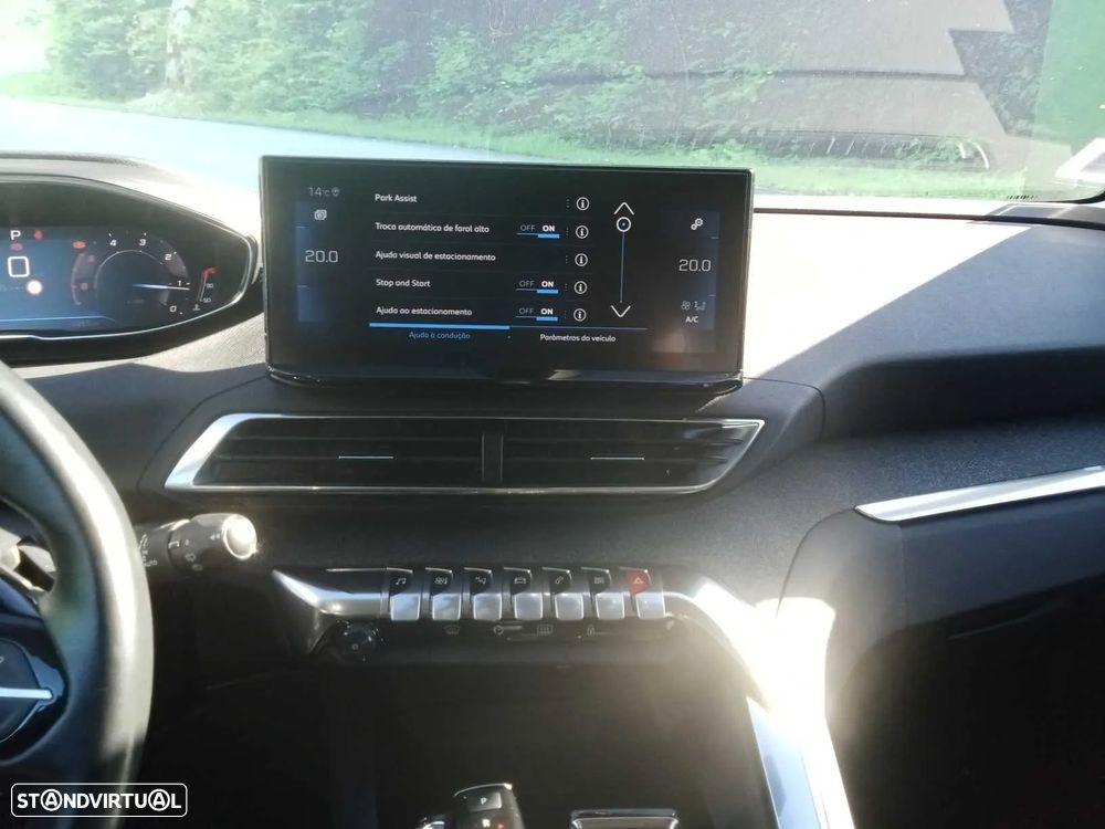 Peugeot 3008 1.5 BlueHDi Allure EAT8 - 16