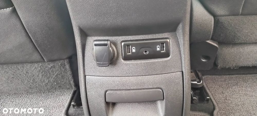 Renault Scenic - 17