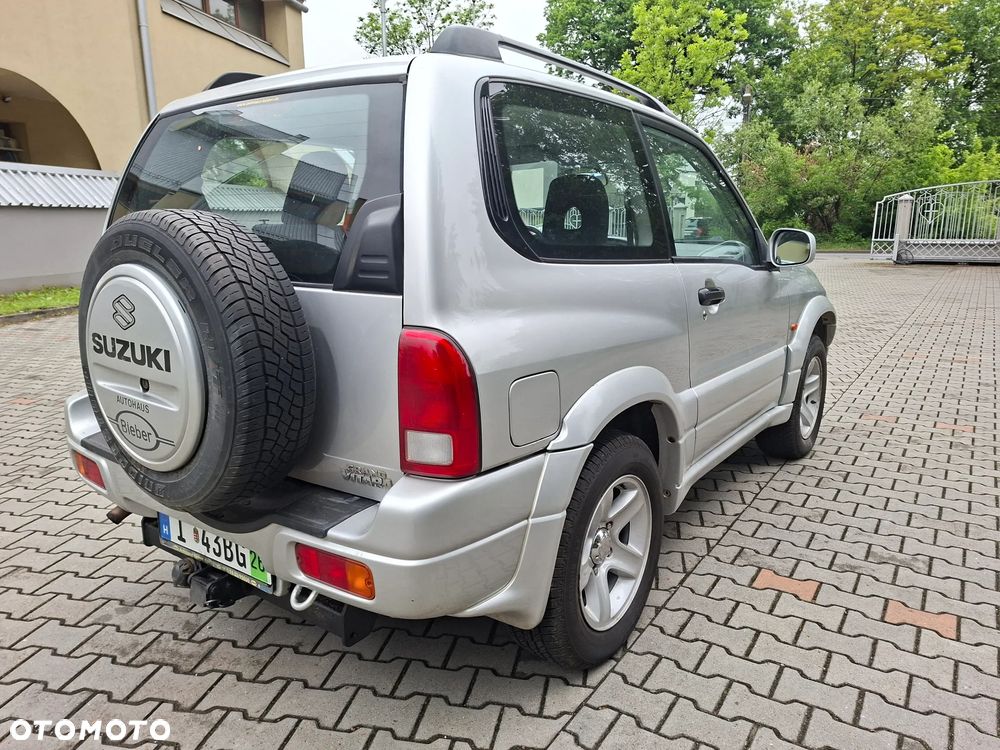 Suzuki Grand Vitara 1.6 Comfort Limited - 12