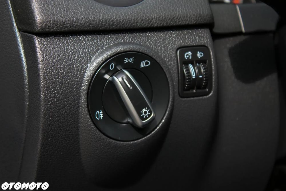 Volkswagen Golf Plus 1.4 TSI Comfortline - 27