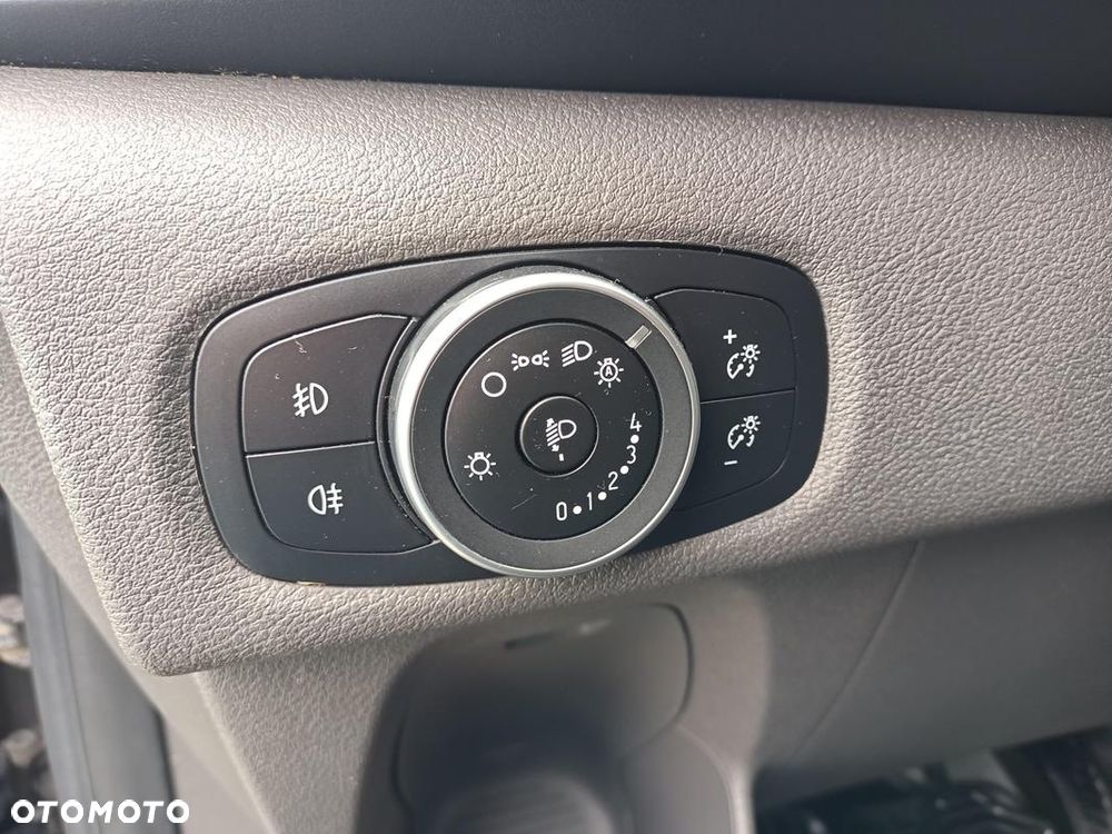 Ford Transit Custom - 16