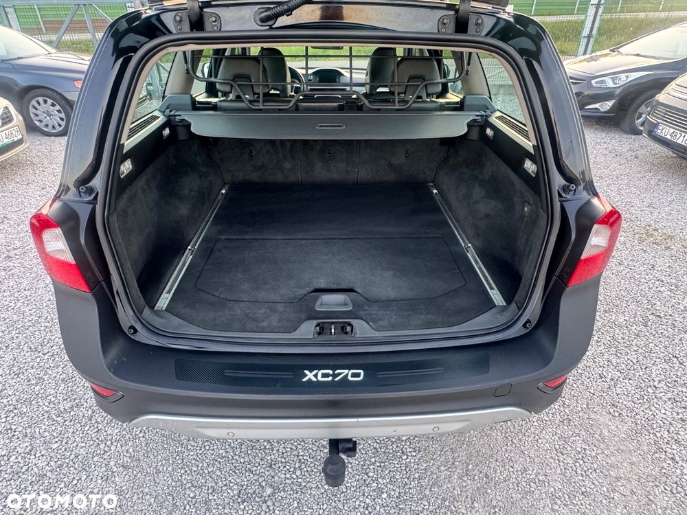Volvo XC 70 D5 AWD Geartronic Summum - 26