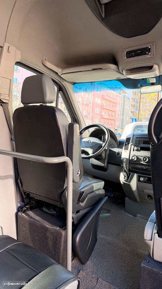 Mercedes-Benz Sprinter - 29