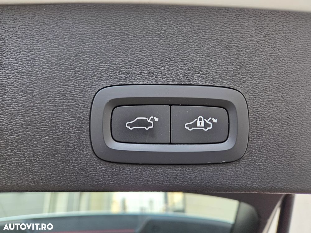 Volvo XC 40 D3 Inscription - 30