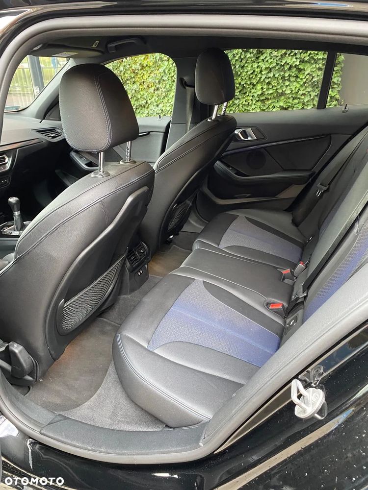 BMW Seria 1 118i M Sport - 13