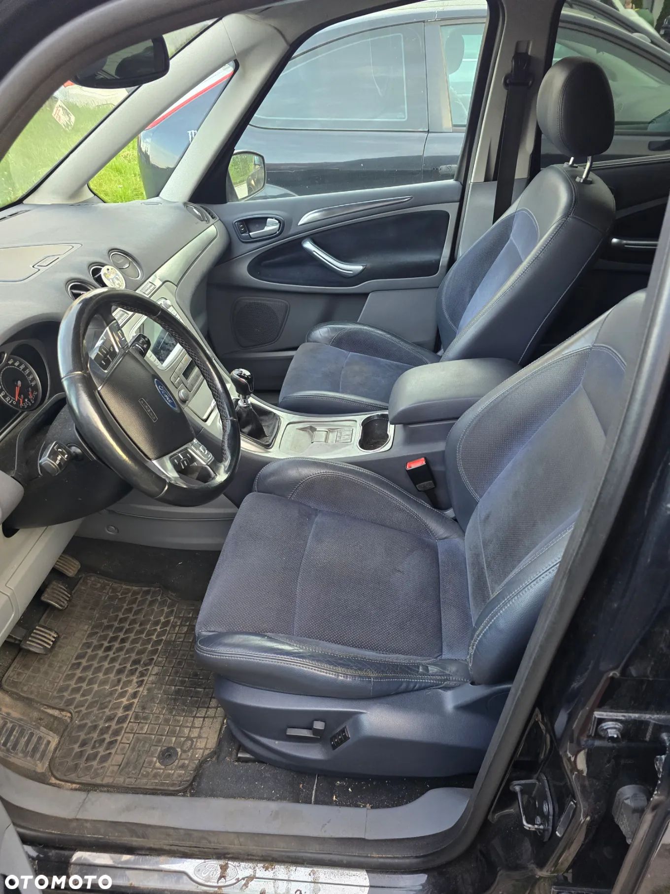 Ford Galaxy - 7