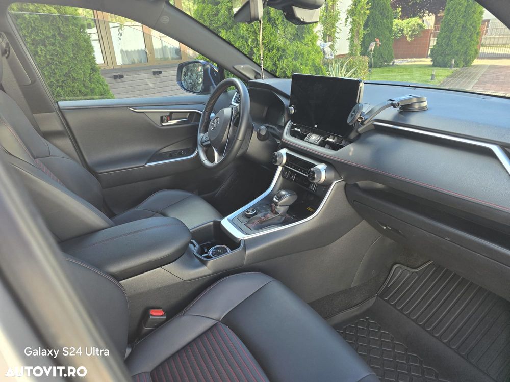 Toyota RAV4 2.5 PHEV VVT-iE 4x4 Style Bi-Tone - 10