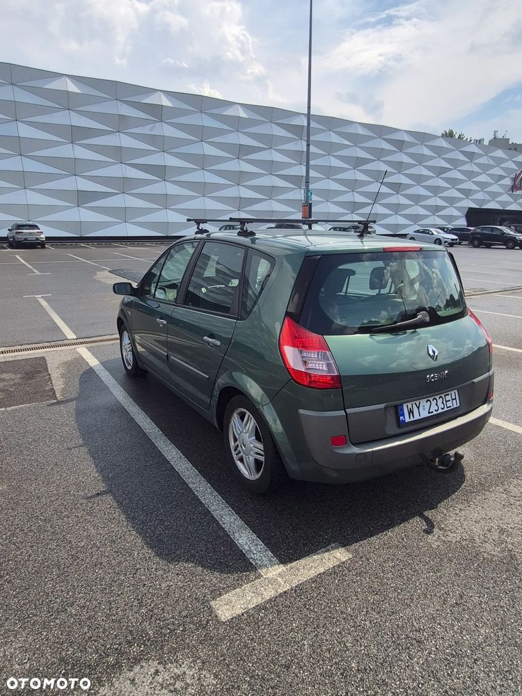 Renault Scenic 1.6 Confort Privilege - 9
